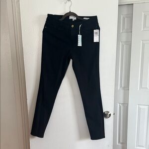 Frame Denim Black Skinny Jeans with Stretch